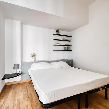 Hostmate - - Lunigiana - Stazione * Mailand